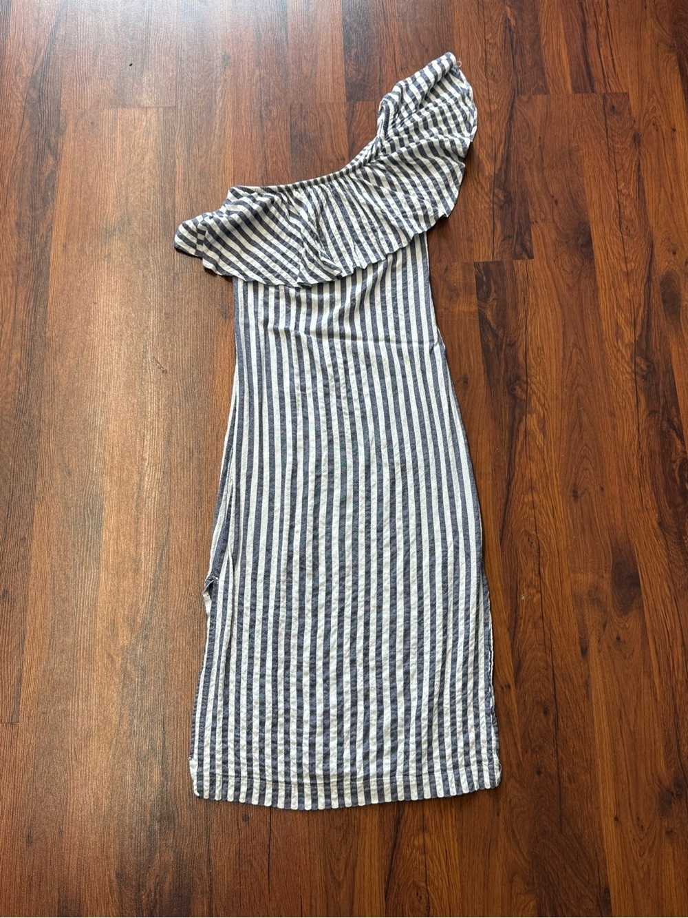 Bershka Maxi Dress One Shoulder Striped Navy White